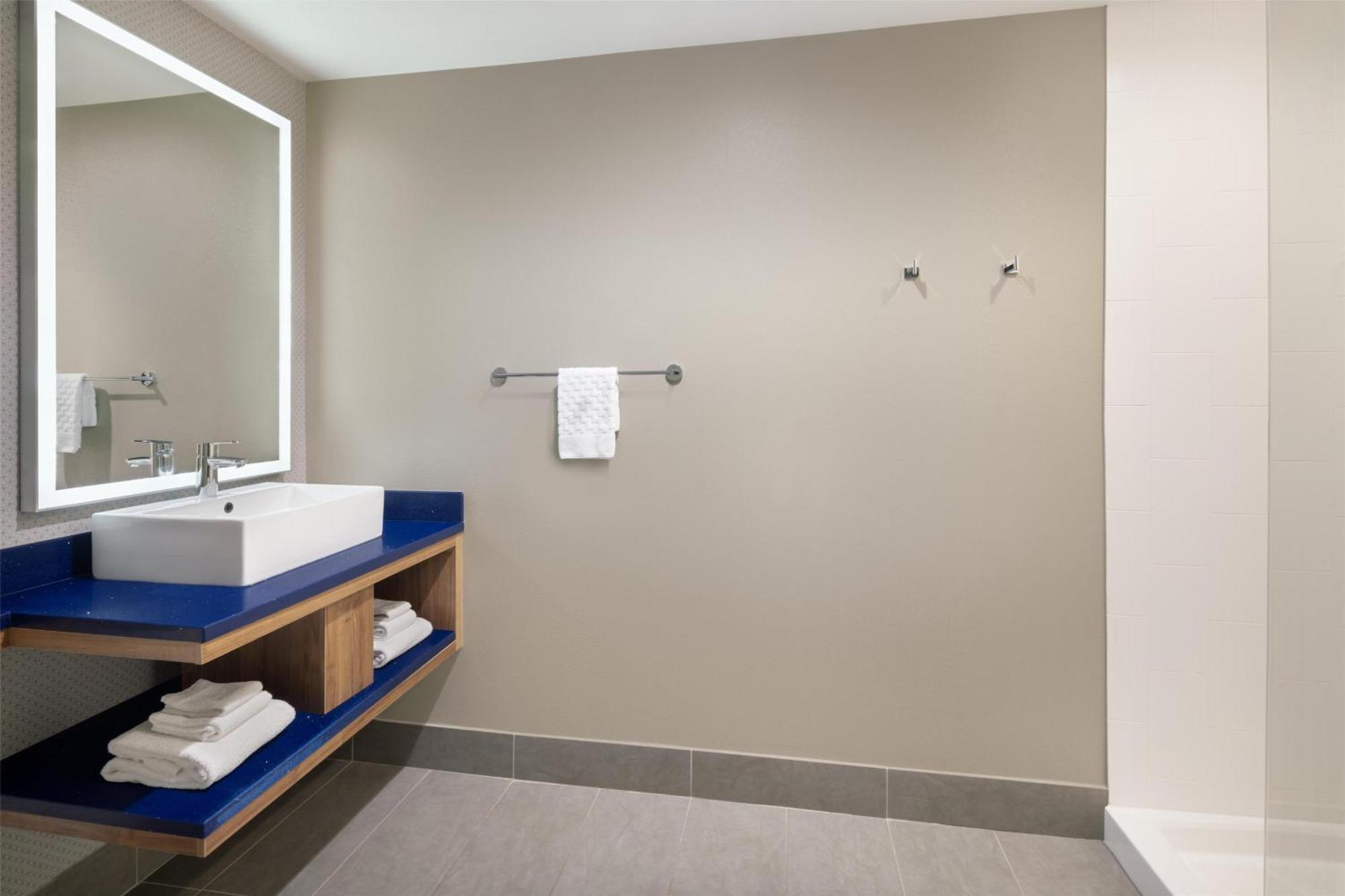 Glo Best Western Tulsa-Catoosa East Route 66 Экстерьер фото